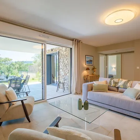 Apartment Le Clos D'alice-1 By Interhome